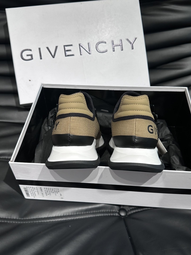 Givenchy Sneakers